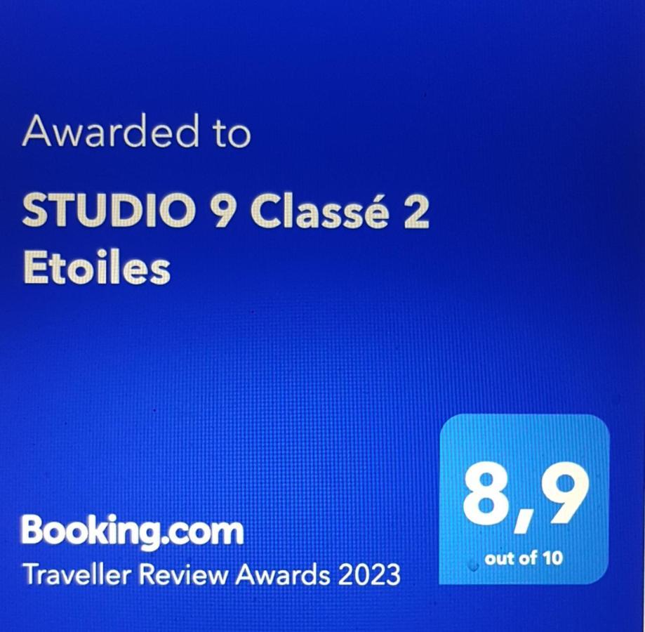 Studio 9 Classe 2 Etoiles การ์กาซอน ภายนอก รูปภาพ